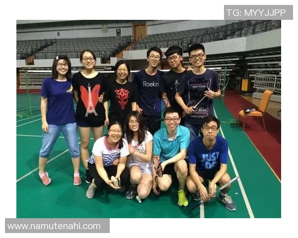 广州羽毛球队与南京羽毛球队赛后复盘团队协作的成功与不足分析 广州羽毛球队与南京羽毛球队赛后复盘团队协作的成功与不足分析